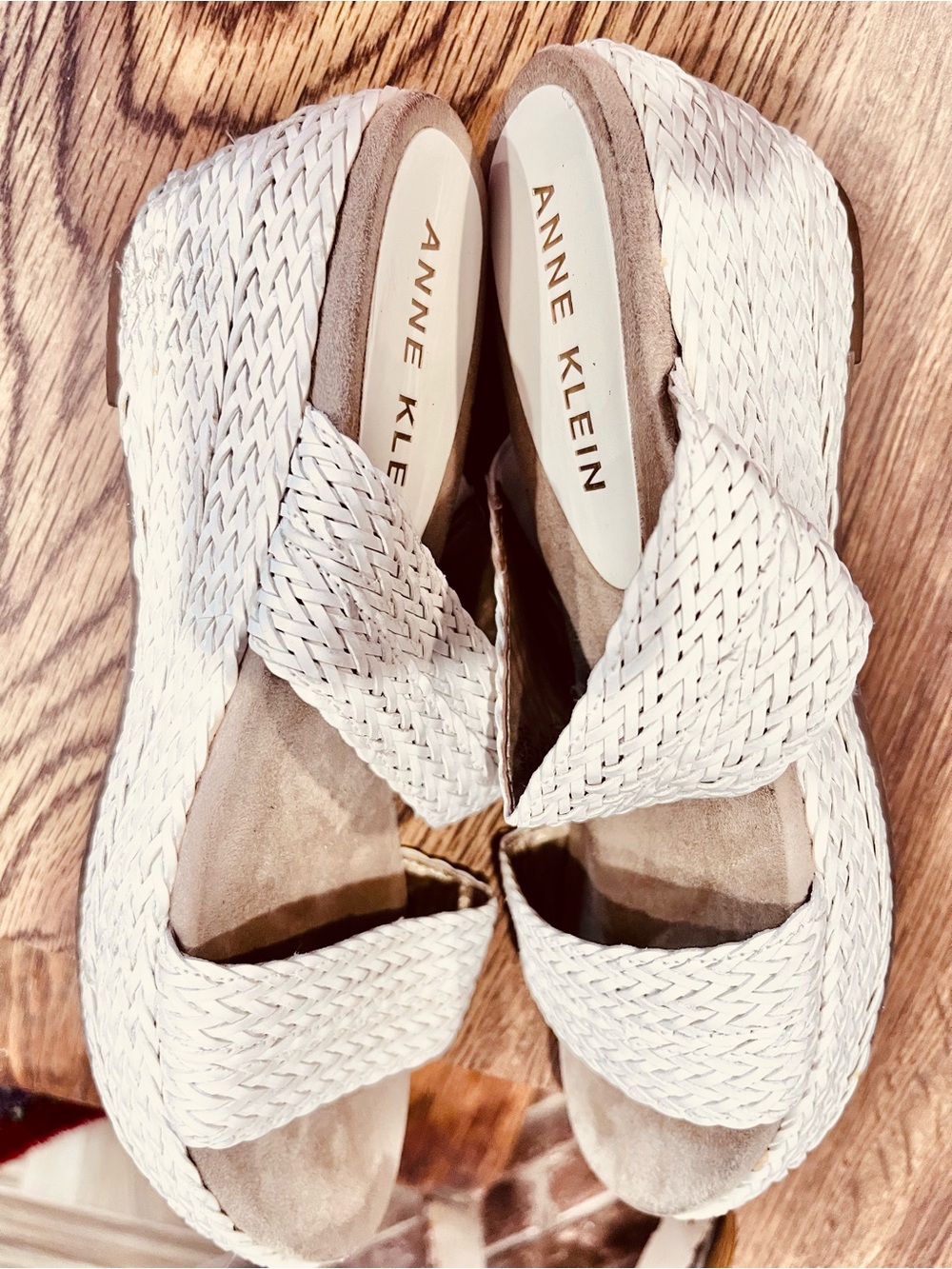 Anne Klein White Braided Strap Wedge Sandals Size 9W Wide Comfort Slides